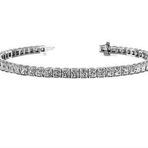 Cate & Chloe Leila 18k White Gold Plated Tennis Bracelet with Simulated Diamond